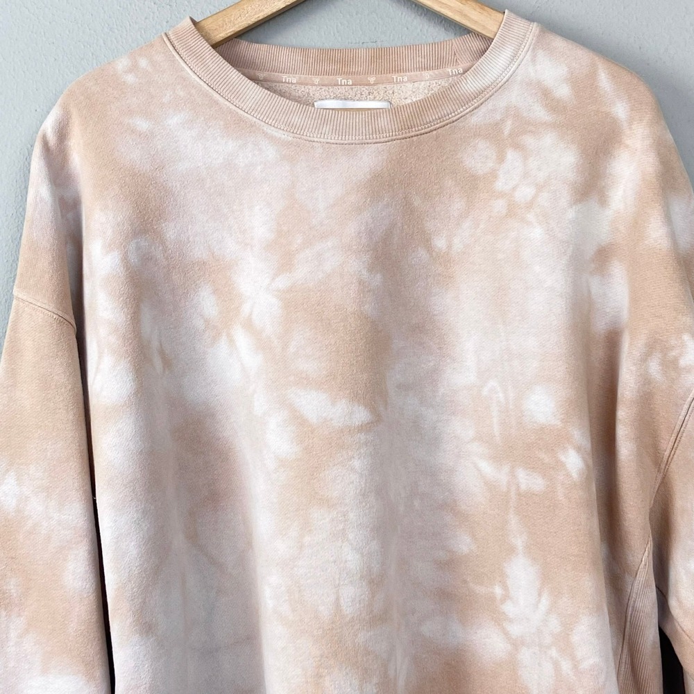 Aritzia Tna Tie Dye Crewneck Sweatshirt Size M 2 Long Sleeve Casual Pullover Top - Picture 3 of 12